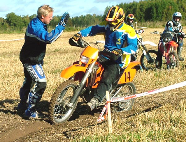 2004-09-26-traning14a